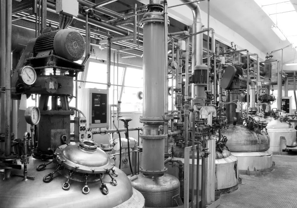 instalasi bahan kimia pada industri manufaktur