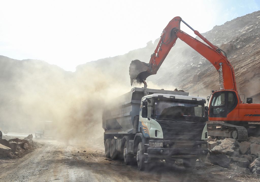 Limbah Debu Industri Pertambangan