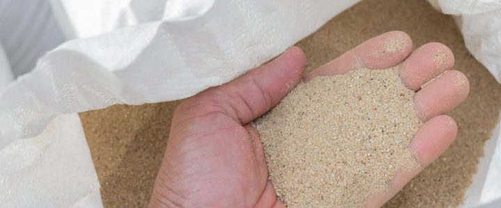 Pasir kuarsa adalah pasir