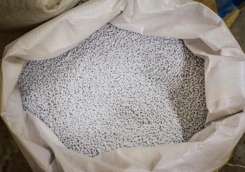 Pupuk Produk industri kimia skala kecil