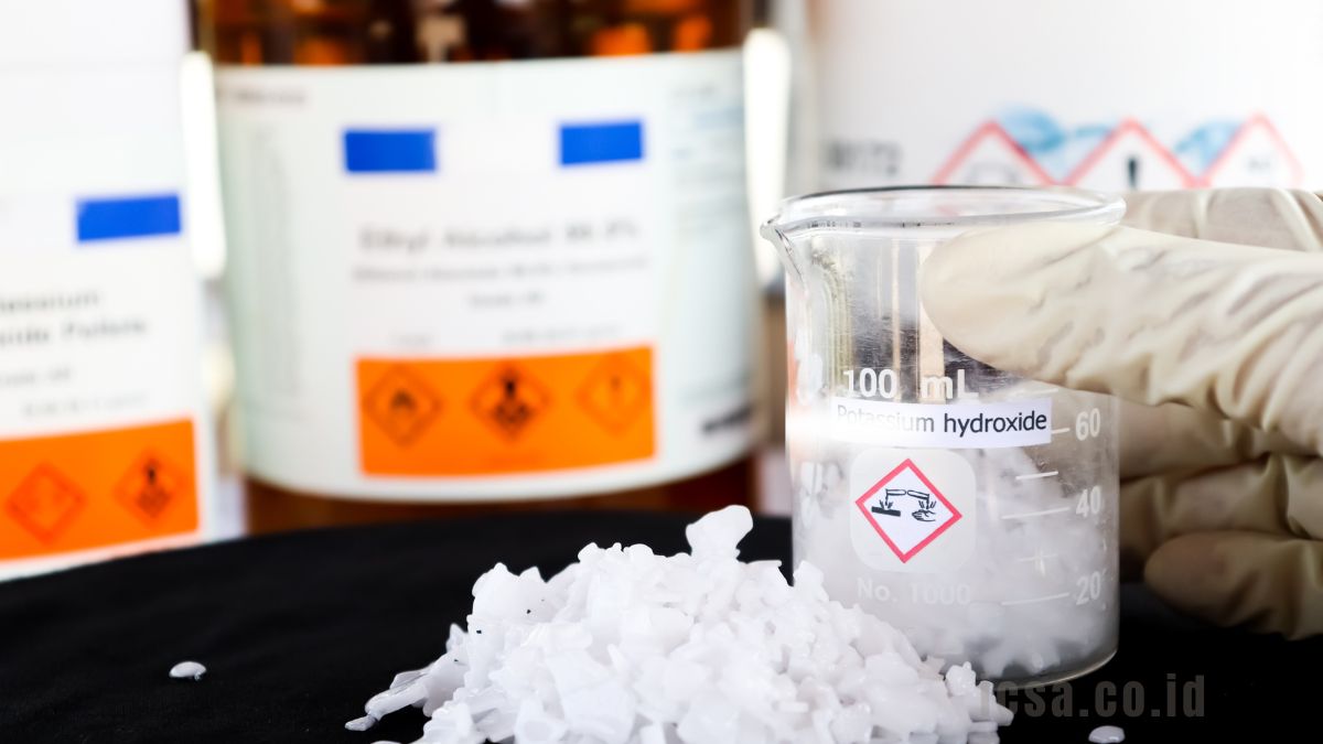 Perbedaan Aluminium Hidroksida dan Aluminium Sulfat dalam Pengolahan Air