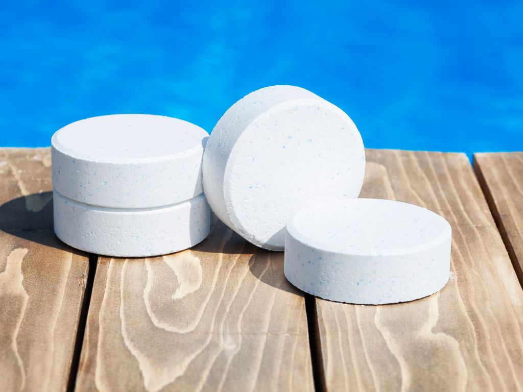 Kaporit merupakan bahan penjernihan air